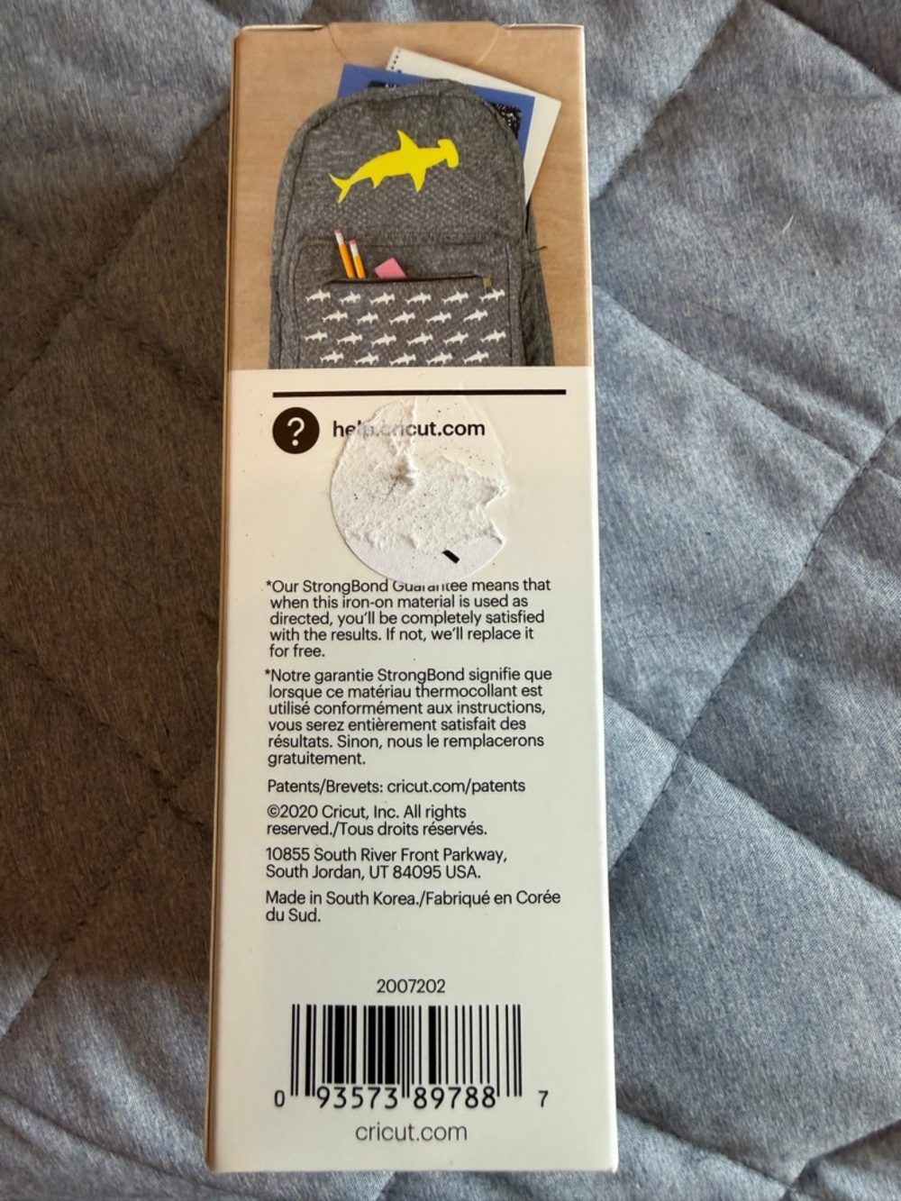 Cricut Joy Smart Iron-On Vinyl Black and White Pack - Picture 3 of 4